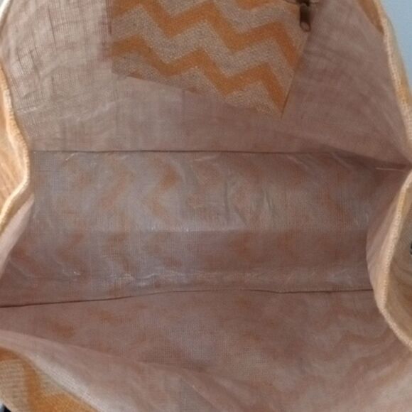 Secrets Resorts & Spas Oversized Tote - Picture 5 of 9